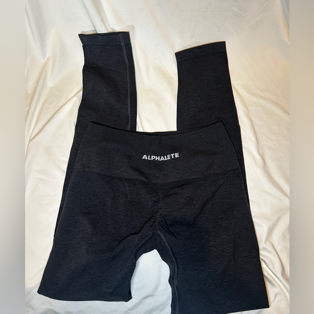Alphalete Amplify